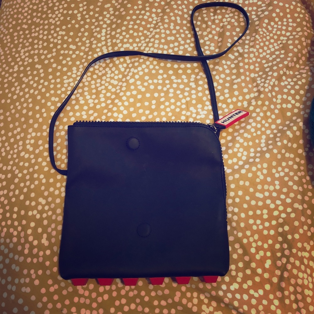 Hunter brand purse